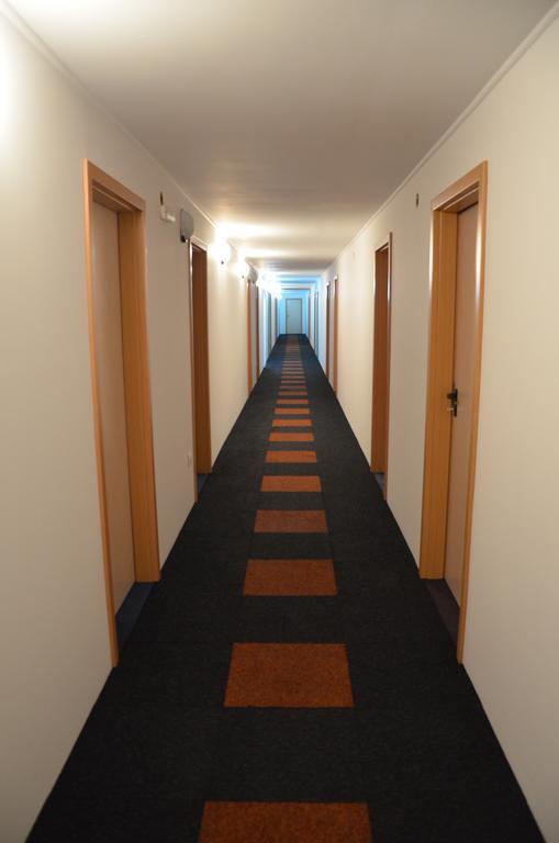 Enka Apartmani Belgrado Buitenkant foto